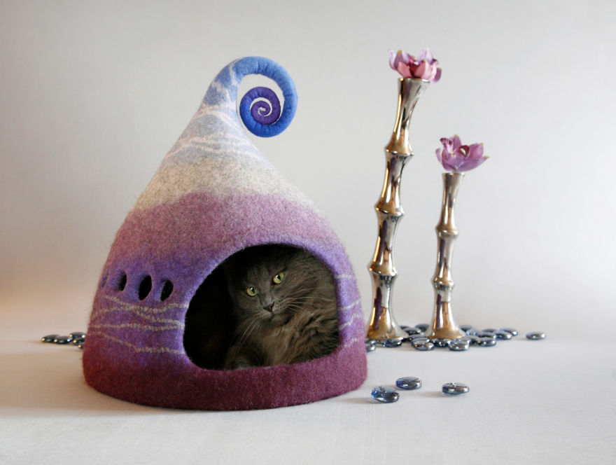 fairytale-houses-for-cats-5